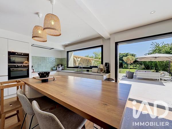 Maison à vendre 7 pièces 247 m² La Maxe