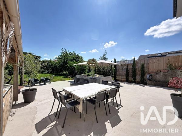 Maison à vendre 7 pièces 247 m² La Maxe