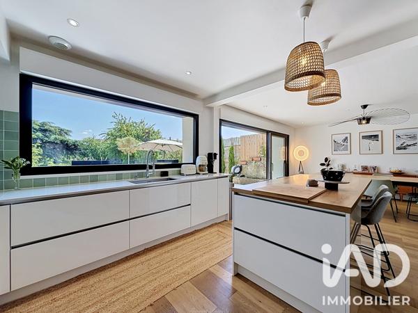 Maison à vendre 7 pièces 247 m² La Maxe