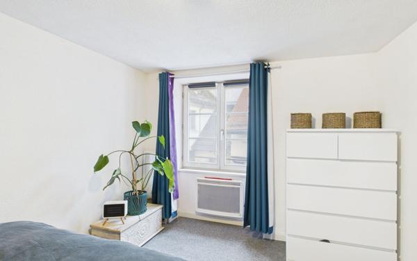 Appartement à vendre    1 pièce • 28,95 m2 Strasbourg