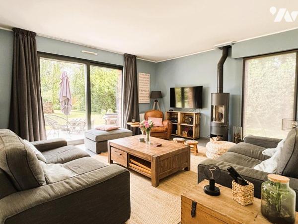 LESQUIN Belle Maison individuelle de 130 m² - 4 chambres - bureau sur une parcelle  de 921 m².