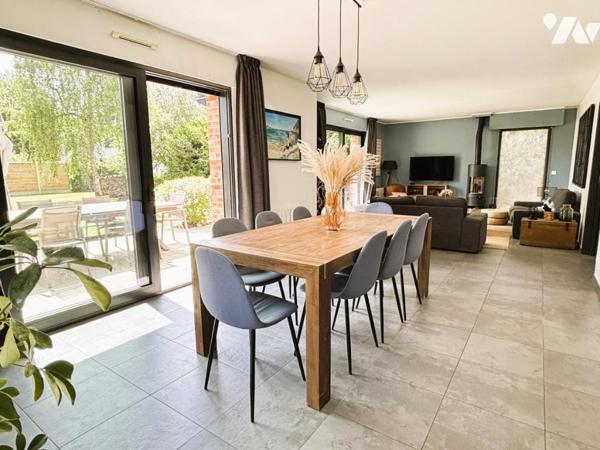 LESQUIN Belle Maison individuelle de 130 m² - 4 chambres - bureau sur une parcelle  de 921 m².