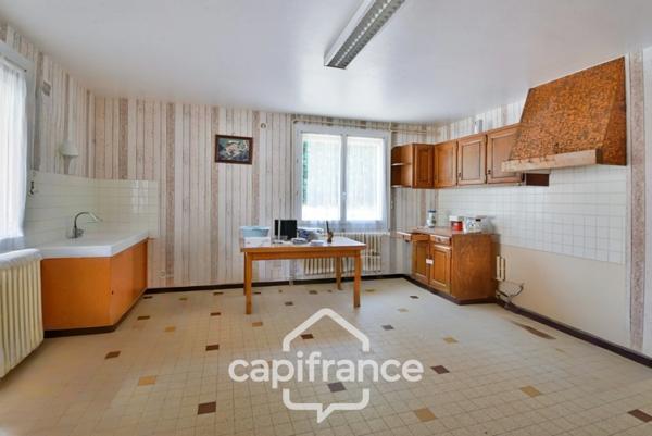 Dpt Jura (39), à vendre proche de BLETTERANS maison P10