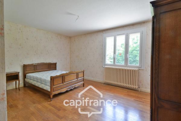 Dpt Jura (39), à vendre proche de BLETTERANS maison P10