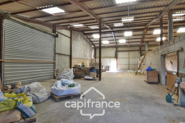 Dpt Jura (39), à vendre proche de BLETTERANS maison P10