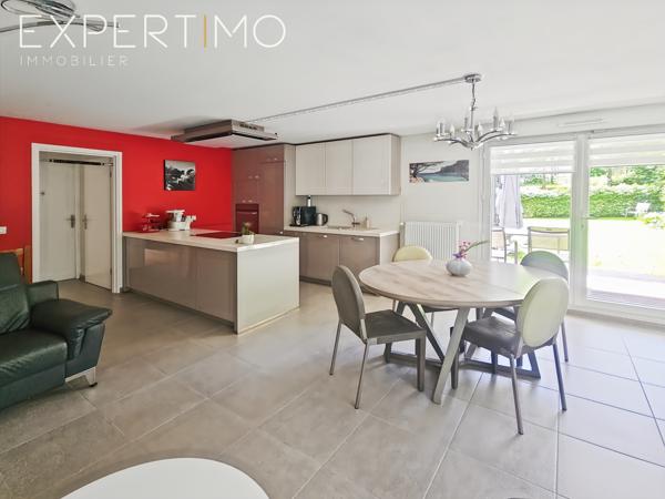Rez-de-jardin 5 pièces avec jardin de 207 m²