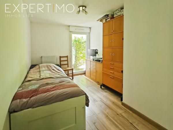 Rez-de-jardin 5 pièces avec jardin de 207 m²