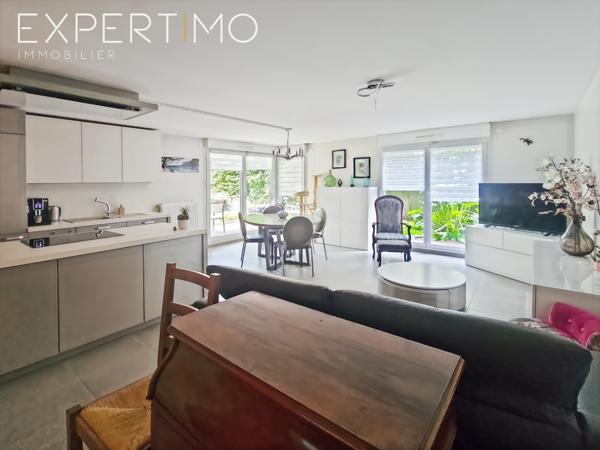 Rez-de-jardin 5 pièces avec jardin de 207 m²