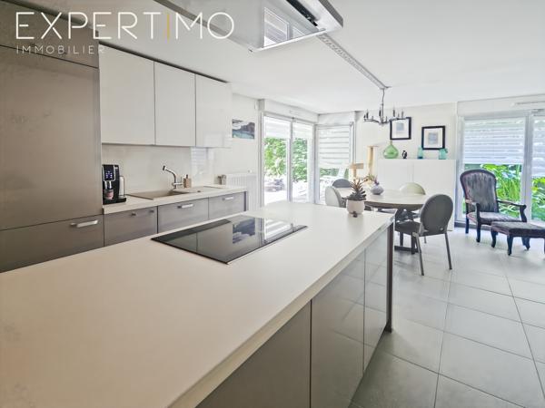 Rez-de-jardin 5 pièces avec jardin de 207 m²