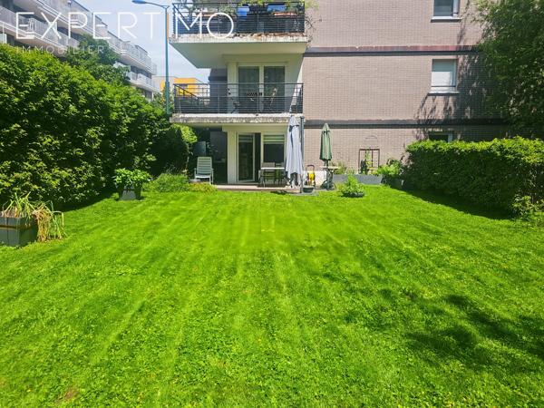 Rez-de-jardin 5 pièces avec jardin de 207 m²