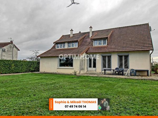 Maison à vendre 8 pièces CHAUSSIN (39)