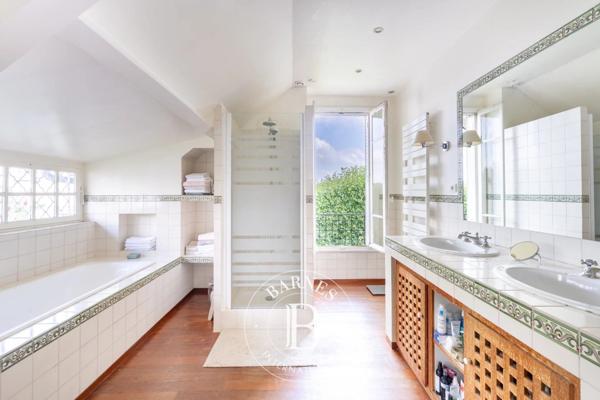 Le Chesnay, Maison 5 Chambres -  185 m² à vendre