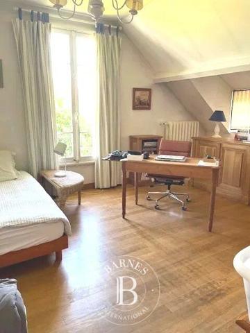 Le Chesnay, Maison 5 Chambres -  185 m² à vendre
