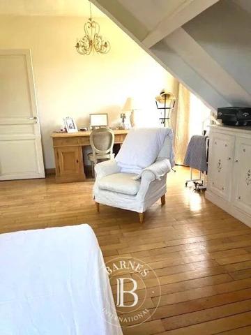 Le Chesnay, Maison 5 Chambres -  185 m² à vendre