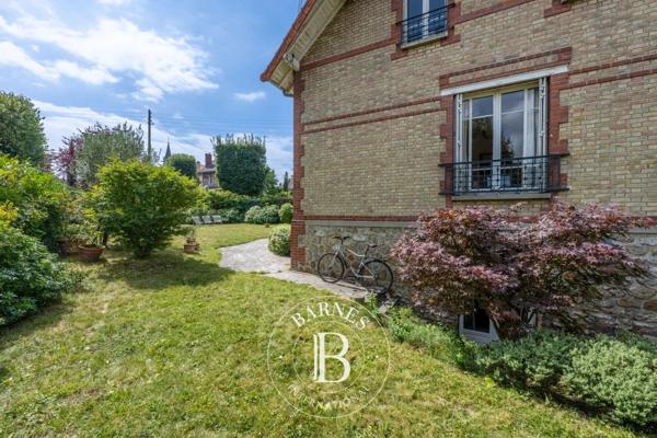 Le Chesnay, Maison 5 Chambres -  185 m² à vendre