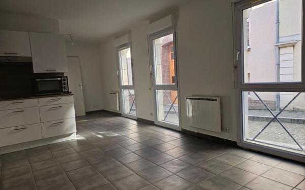 Appartement à vendre    1 pièce • 32 m2 Amiens