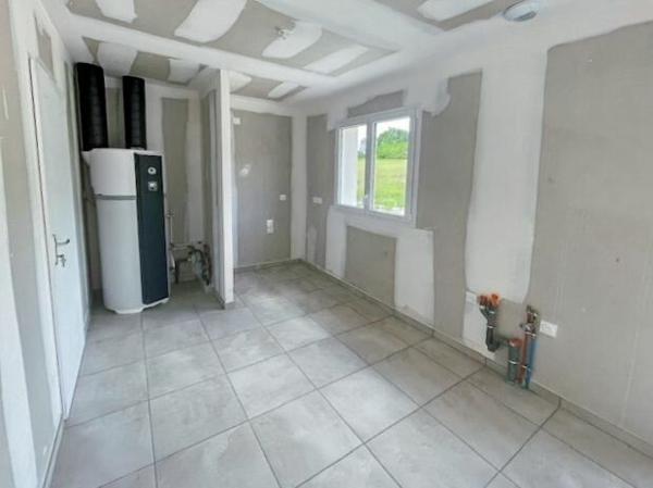 Maison à vendre    4 pièces •  Saint-Astier