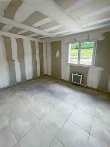 Maison à vendre    4 pièces •  Saint-Astier