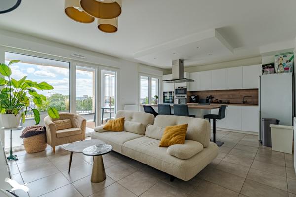Appartement à vendre |                                       Bordeaux |                                        4 pièces  |  86 m²