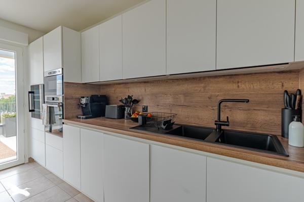Appartement à vendre |                                       Bordeaux |                                        4 pièces  |  86 m²