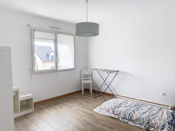 À vendre - Maison individuelle, 8 pièces située à Tours (37000)