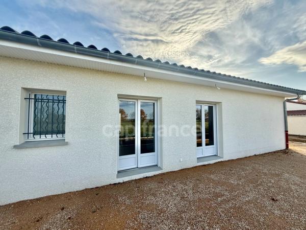 Maison contemporaine de 2024 – 133 m² – 3 chambres – Terrain 781 m² hors lotissement