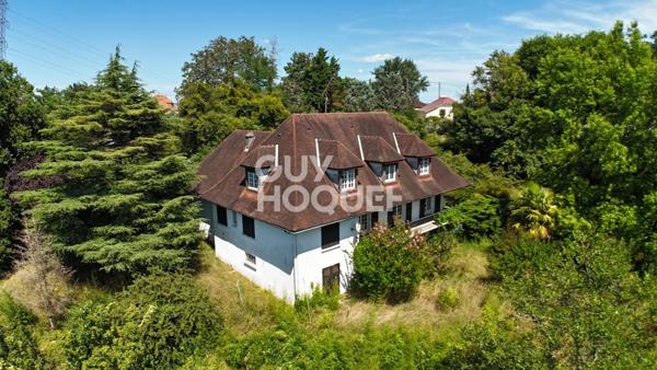 Maison spacieuse à vendre à Lagor - 6 chambres et grand terrain