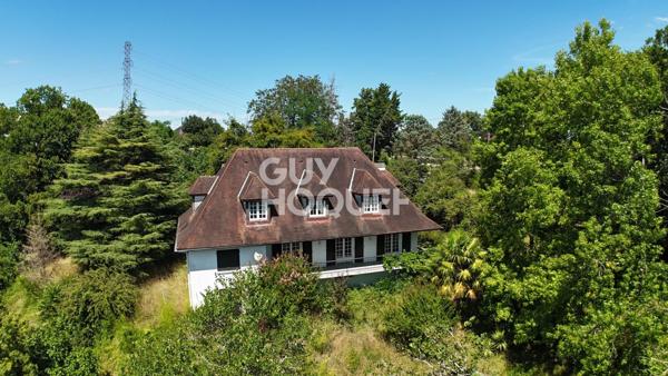 Maison spacieuse à vendre à Lagor - 6 chambres et grand terrain