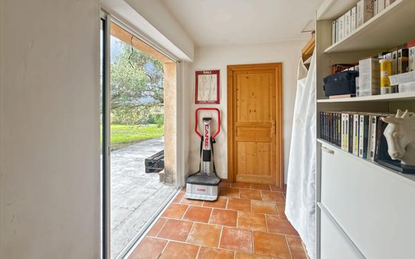 Maison à vendre    6 pièces •  Tourrettes-sur-Loup