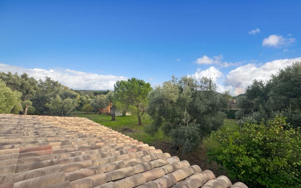 Maison à vendre    6 pièces •  Tourrettes-sur-Loup