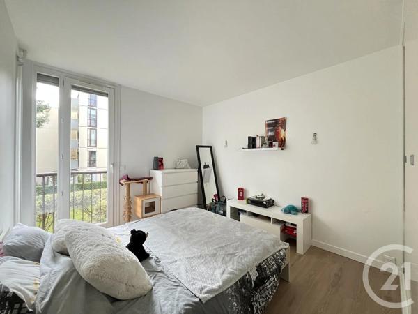 Appartement F4 à vendre  4 pièces - 83,28 m 2   ELANCOURT  - 78