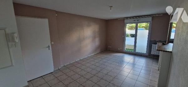 Appartement F2 avec parking au RDC d'une résidence récente