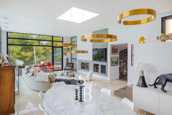 Marseille 9ème, Maison 4 Chambres -  185 m² à vendre