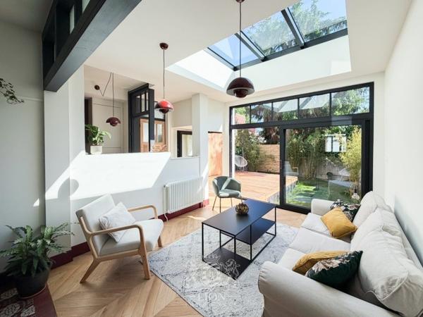 BUISSON- Coup de cœur, 170m² - 5 Ch - Jardin SUD Garage