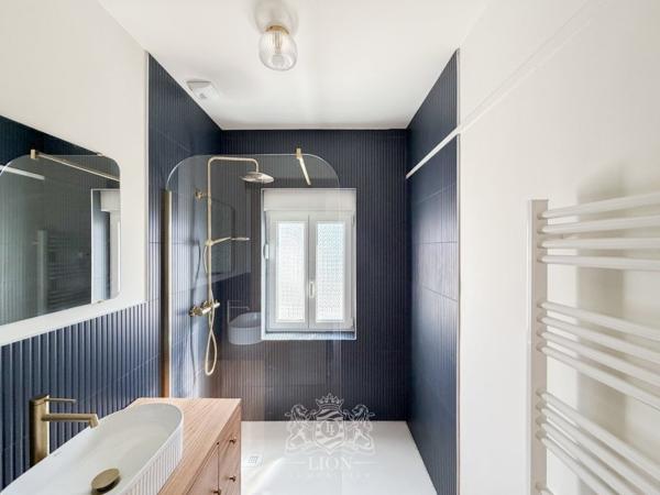 BUISSON- Coup de cœur, 170m² - 5 Ch - Jardin SUD Garage