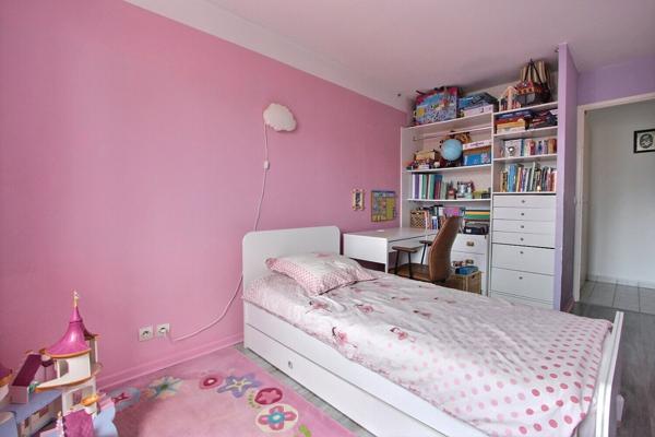 Appartement Villeneuve La Garenne 3 pièces de 70,05m2