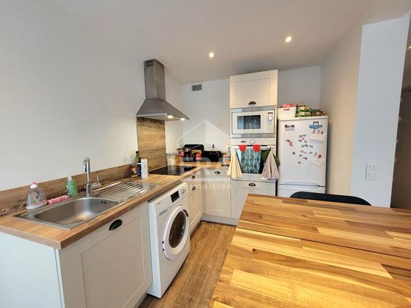 LOCATION PAU - TOUT COMPRIS - T1 meublé de 26m² rénové avec garage