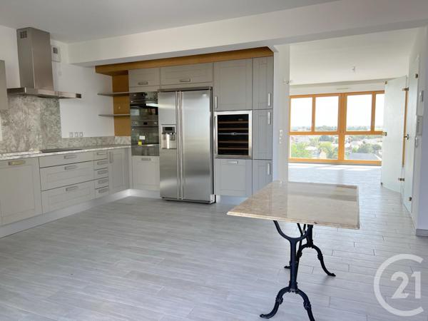 Appartement à vendre  4 pièces - 121,62 m2 LA ROCHE SUR YON - 85