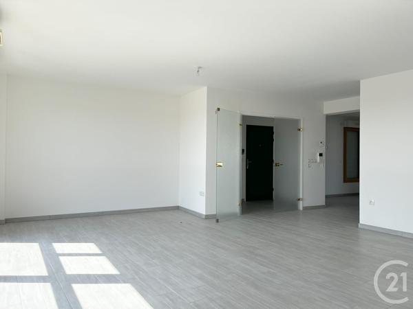 Appartement à vendre  4 pièces - 121,62 m2 LA ROCHE SUR YON - 85