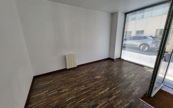 Immeuble à vendre    11 pièces •  Bessines-sur-Gartempe