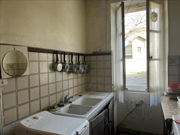 Maison à vendre |  L'Isle-Jourdain |  4 pièces | 104 m²