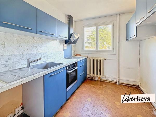 SAUMUR – T5 de 85 m² à 89 500 € : une opportunité à saisir pour investisseurs ou amateurs de rénovation !