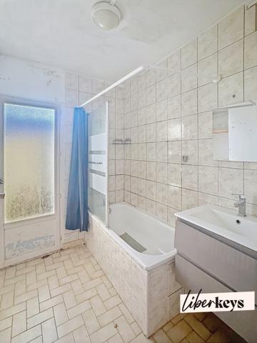 SAUMUR – T5 de 85 m² à 89 500 € : une opportunité à saisir pour investisseurs ou amateurs de rénovation !