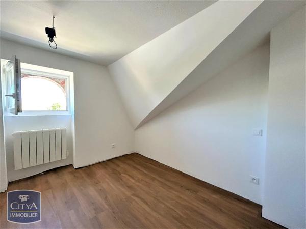 Appartement à louer 3 pièces 55.47m² Cahors (46000)