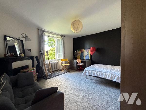 FELLETIN – MAISON D’HABITATION D’ENVIRON 155 m² AVEC JARDIN