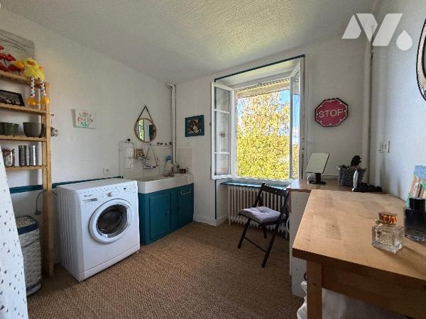 FELLETIN – MAISON D’HABITATION D’ENVIRON 155 m² AVEC JARDIN