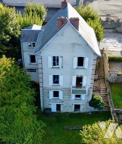 FELLETIN – MAISON D’HABITATION D’ENVIRON 155 m² AVEC JARDIN
