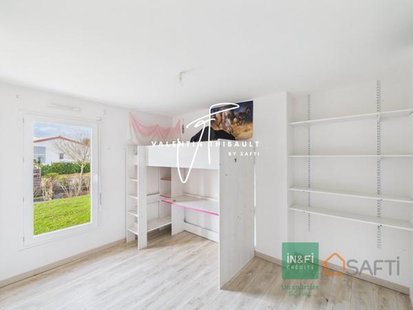 Maison T5 plain-pied au calme avec piscine à Chabournay