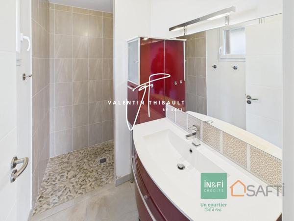 Maison T5 plain-pied au calme avec piscine à Chabournay