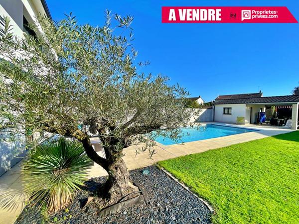 Maison Eysines 6 pièce(s) 170 m2 piscine dépendance double garage